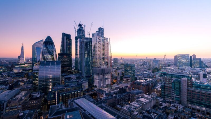 borsa londra supera parigi più ricca d'europa
